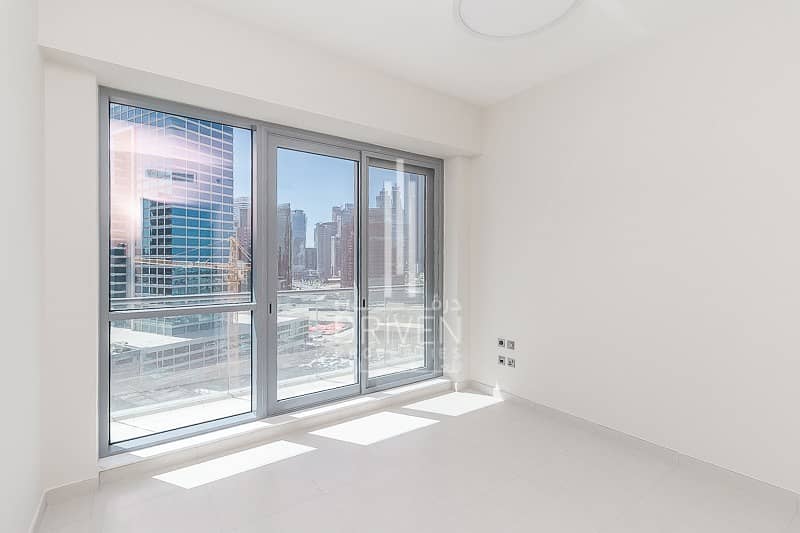 Modern 2 Bed Apartment |Quality Finishes Modern 2 Bed Apartment |Quality Finishes