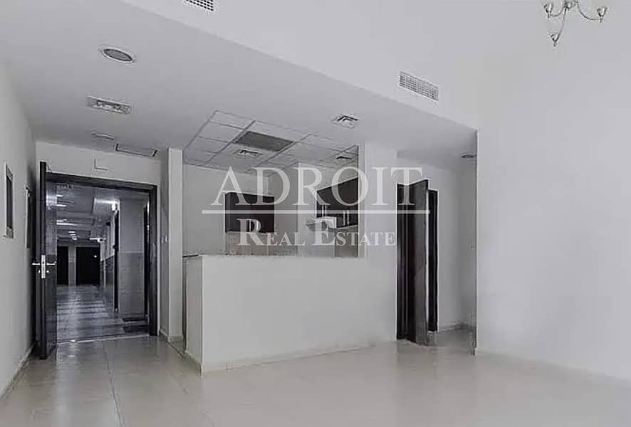 Comfortable Living | 1BR Apt in Queue Point