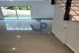 طراز معاصر | صف واحد | للإيجار