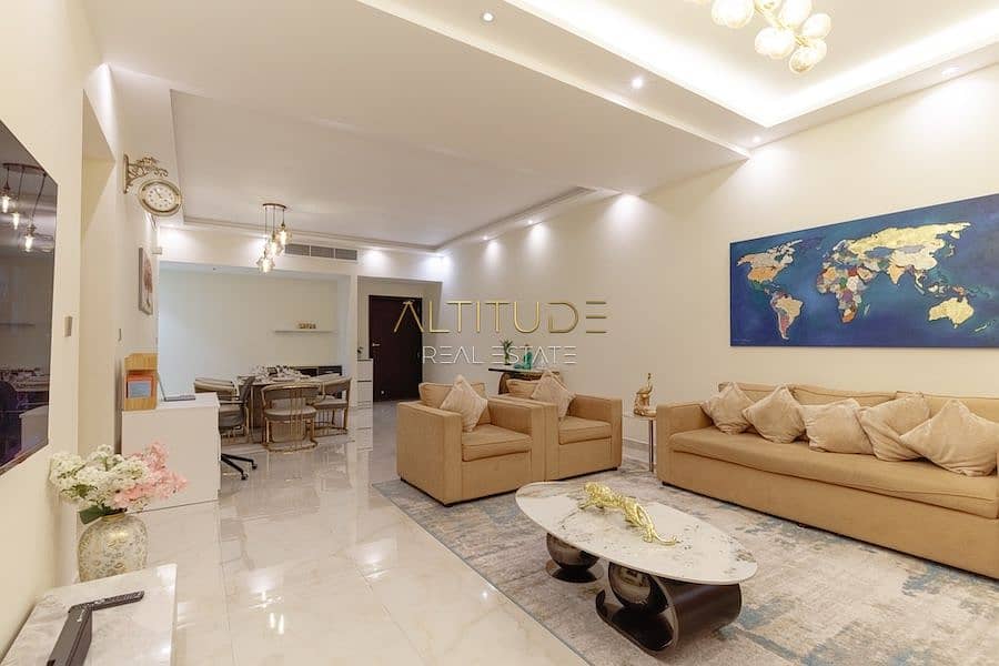 6 1 Living Room 11. jpg