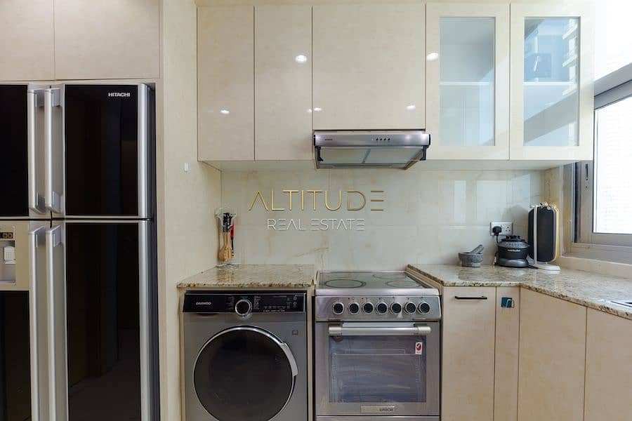 23 Kitchen 3. jpg