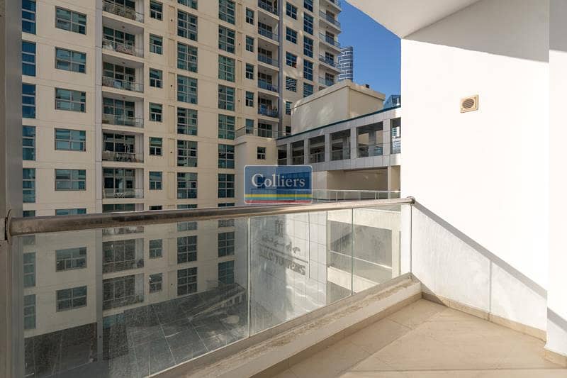 Spacious | Tenanted | Closed Kitchen Spacious | Tenanted | Closed Kitchen