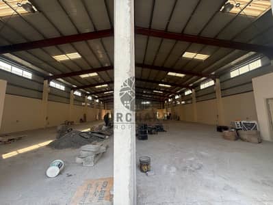 Warehouse for Rent in Al Sajaa Industrial, Sharjah - IMG_5680. jpg Warehouse for Rent in Al Sajaa Industrial, Sharjah - IMG_5680. jpg