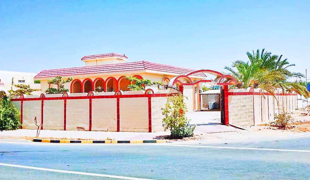 Villa is very magnificent and beauty in an excellent location behind the traffic and licensing Ajman