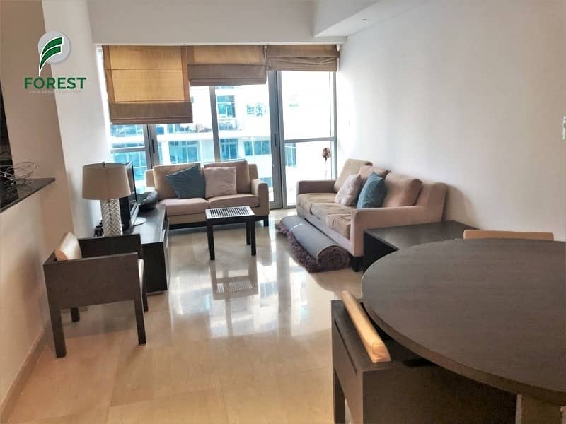 Spacious 1 BR with Marina View and Near the Beach