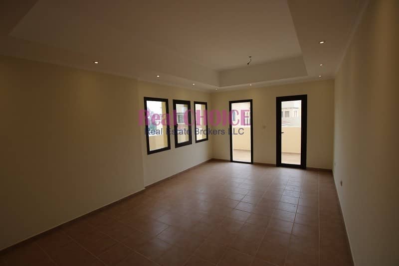 Vacant 1BR with 10% discount | No Commission | 12 Cheques Vacant 1BR with 10% discount | No Commission | 12 Cheques