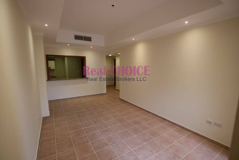 Ground floor 1Br with 10% discount | No Commission | 12 Cheques Ground floor 1Br with 10% discount | No Commission | 12 Cheques