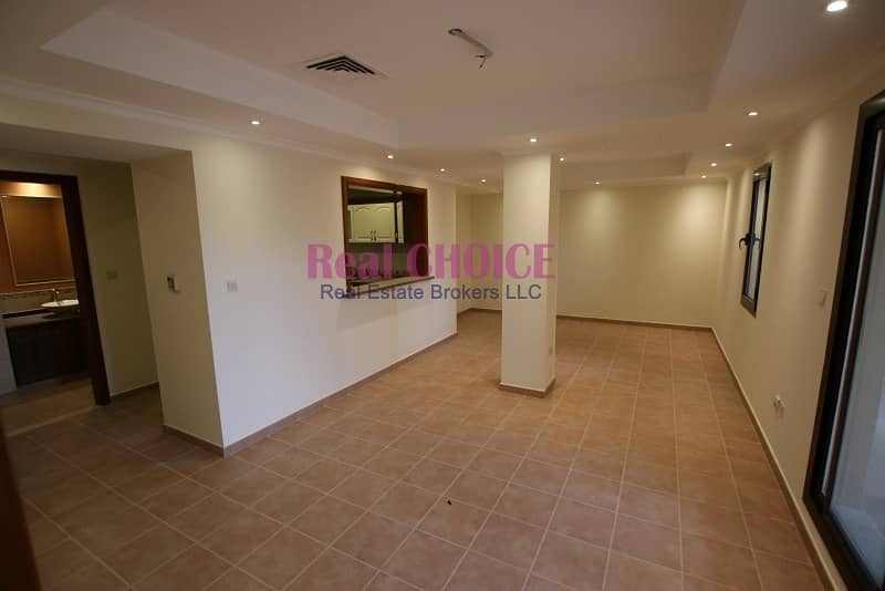 1Br | covered balcony | 10% discount | 12 chqs | No Commission 1Br | covered balcony | 10% discount | 12 chqs | No Commission