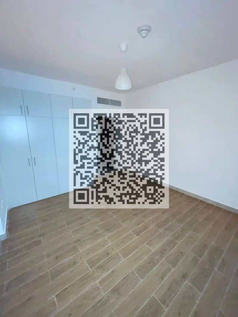 2 e32e4522-0e2b-49fa-acbe-b649b446c340. jpg