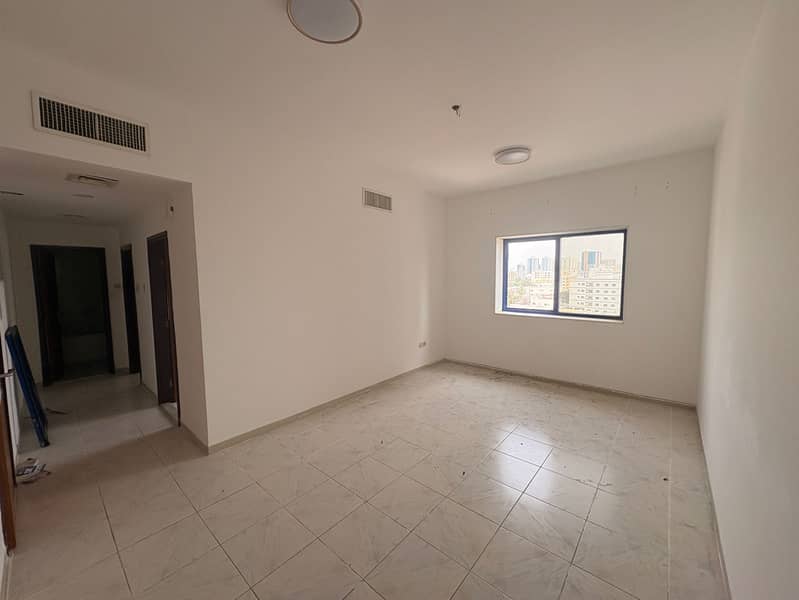 A fantastic apartment on the Corniche, the best offer with an excellent price and prime location. A great deal on an apartment for rent in Ajman with