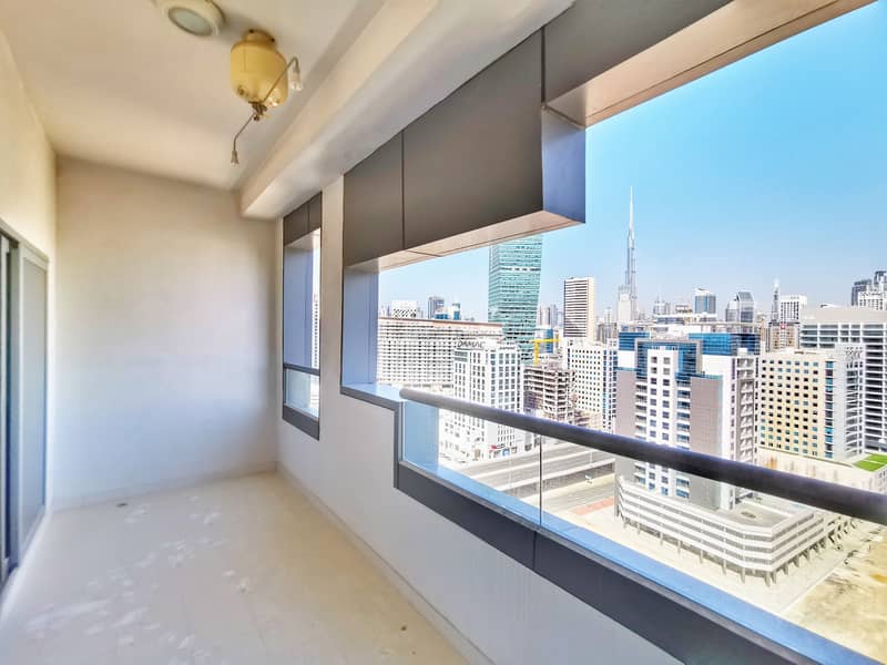 HOT | 85K | 4 Chq | TOP FLOOR | Burj Khalifa View | Huge Balcony | 2BR | Furnished