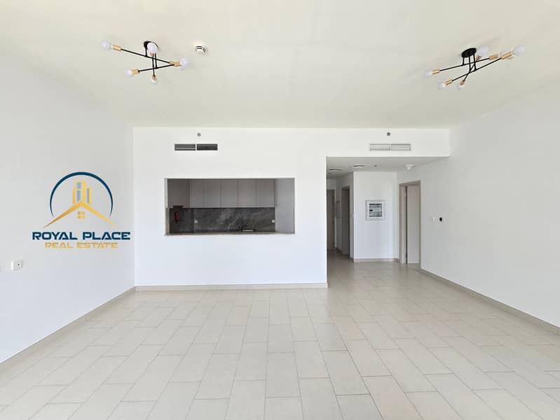 Near Metro | 1 month Free| Chiller & Gas Free