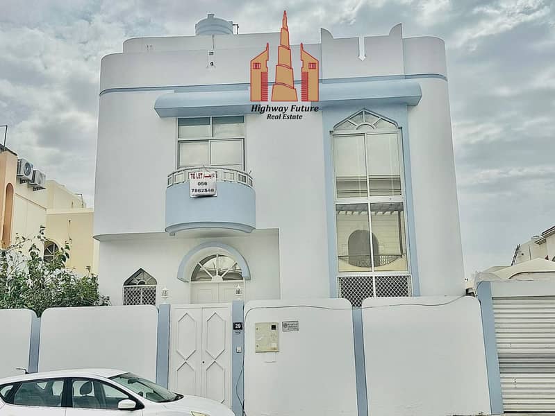 Exclusive 3 Bedroom Villa Near Beach – All Master Bedrooms