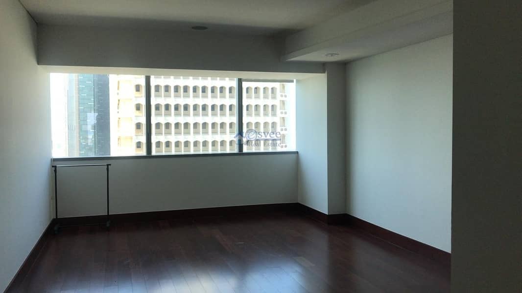 9 HOT DEAL FURNISHED !!! Below Market PRICE !! Luxury 3Br Duplex apartment for RENT at best price