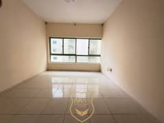 شقة في منطقة الرولة 1 غرفة 25000 درهم - 14766502