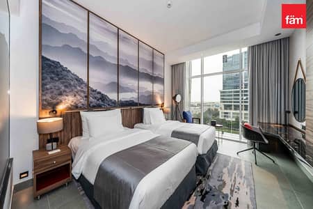 Studio for Sale in Business Bay, Dubai - Brand New | Prime Area | Hotel | 200k Below Op