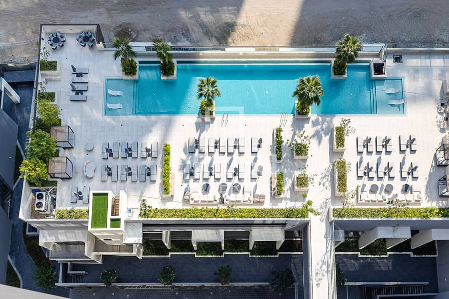 Elegant and Large Layout | Ready to Move in