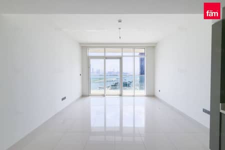 2 Bedroom Flat for Rent in Dubai Harbour, Dubai - Full Marina Skyline & Palm View | Vacant | Corner 2 Bedroom Flat for Rent in Dubai Harbour, Dubai - Full Marina Skyline & Palm View | Vacant | Corner