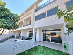 فیلا في مدينة خليفة 7 غرف 250000 درهم - 14767483