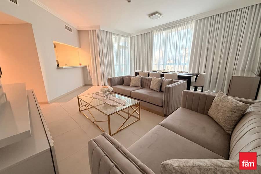Beachfront | High Floor | Furnished | Vacant Beachfront | High Floor | Furnished | Vacant