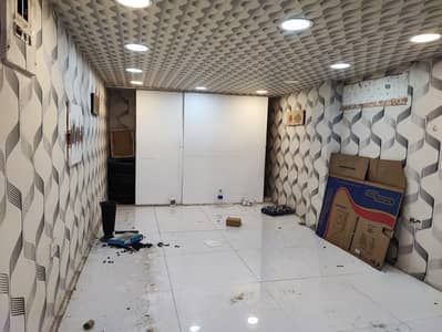 Shop for Rent in Al Yarmook, Sharjah - Shop Rent a Car Yarmook (4). jpg