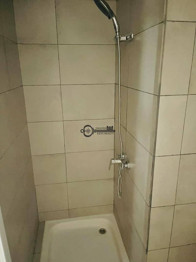 9 1000669195. jpg