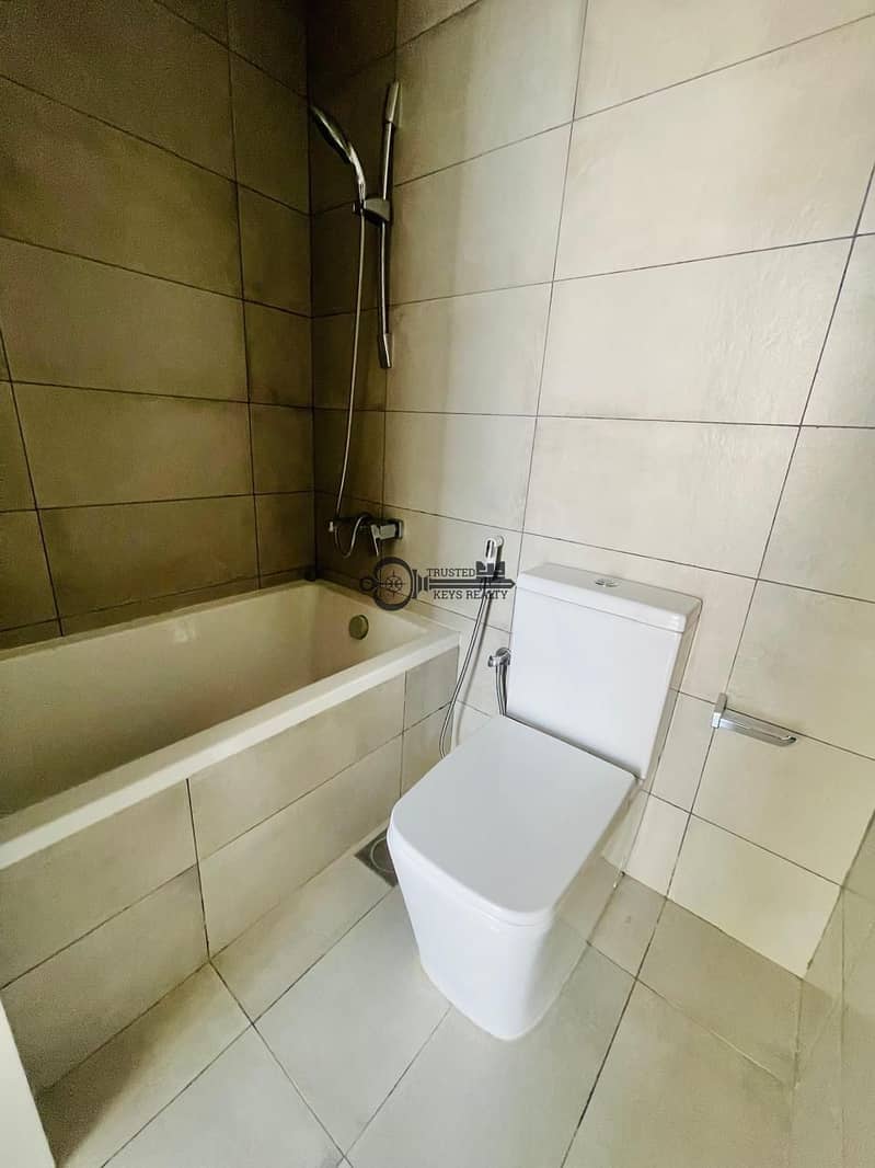 20 1000669159. jpg