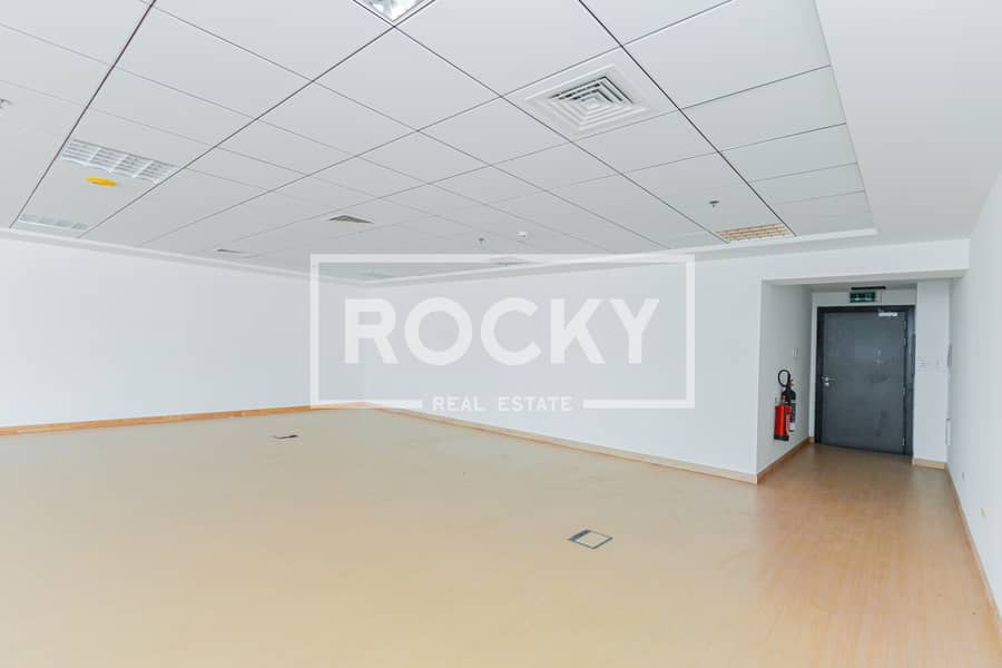 10 JLT - Mazaya BB1 - Office-3765. jpg