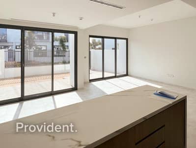 4 Schlafzimmer Villa zum zur Miete in Dubailand, Dubai - Villa in Dubailand，Villanova，La Rosa，La Rosa 1, 4 schlafzimmer, 220000 AED - 14758743