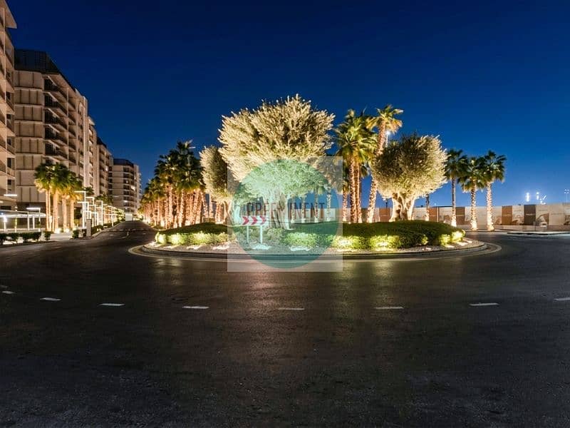 Spacious Layout l Burj Khalifa and Blvd View l Ready To Move