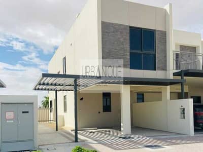 3 Bedroom Villa for Rent in DAMAC Hills 2 (Akoya by DAMAC), Dubai - PHOTO-2026-04-07-12-21-40. jpg