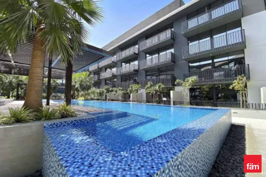 Fully Furnished | Vacant | Luxury Ellington Living