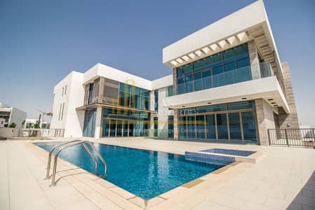 Amazing Contemporary Mansion at District 1 Amazing Contemporary Mansion at District 1