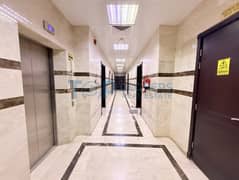 شقة في بيدا بن عمار،عشارج 2 غرف 42000 درهم - 14779399