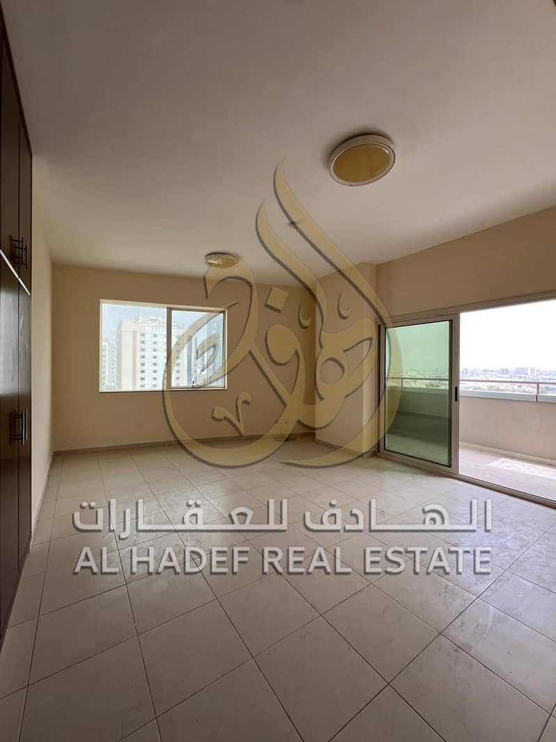 For Annual Rent in Sharjah – Al Taawun Area A distinctive apartment with spacious layouts and an open view in a vibrant location in Al Taawun, ideal