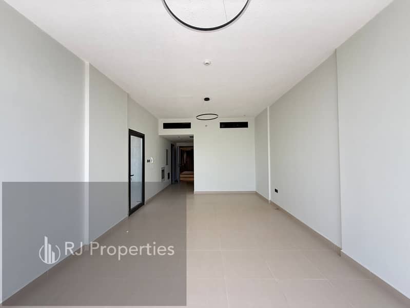 Specious 3BHK Apartment With 3 Balconies With 2Month Free Affordable Price With Master Bedrooms