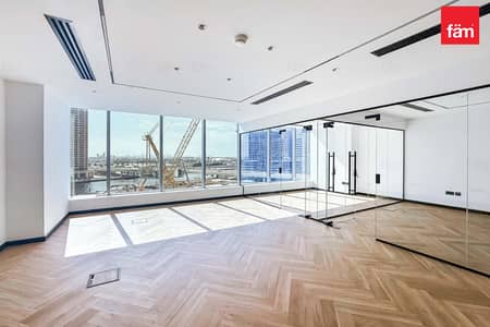 Office for Rent in Business Bay, Dubai - GRADE A | HIGH SPEED ELEVATORS | COMMUNITY EXPERT