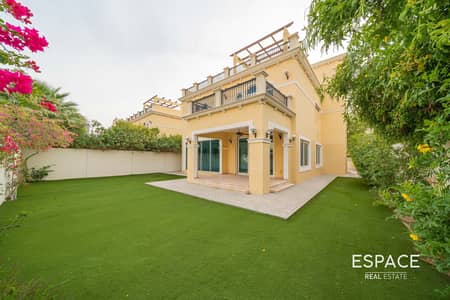 4 habitaciones Villa para en Venta en Jumeirah Park, Dubai - Villa en Jumeirah Park，District 9, 4 dormitorios, 8370000 AED - 14780563