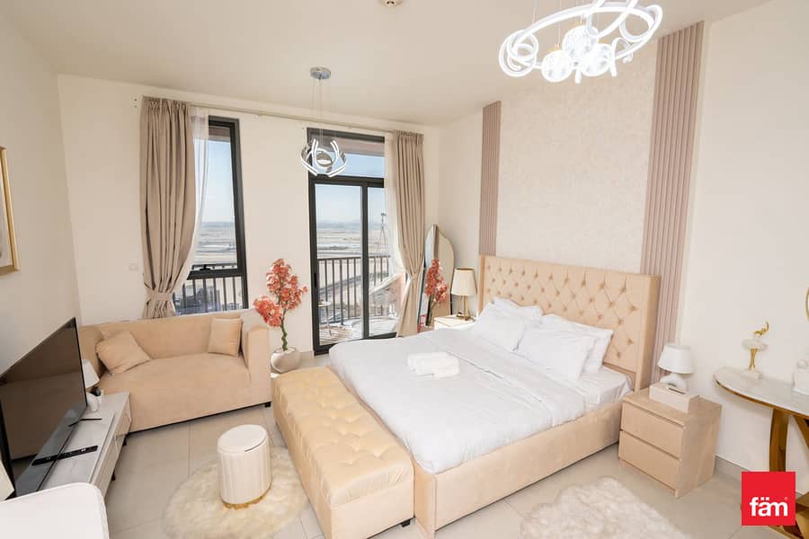 Vacant I High Floor I Fully Furnished Vacant I High Floor I Fully Furnished
