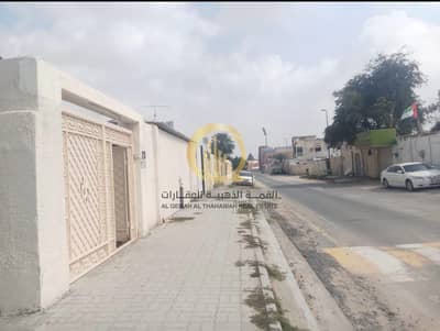 8 Schlafzimmer Villa zum zum Verkauf in Al Qadisiya, Sharjah - WhatsApp Image 2026-04-07 at 11.21. 34 PM (2). jpeg