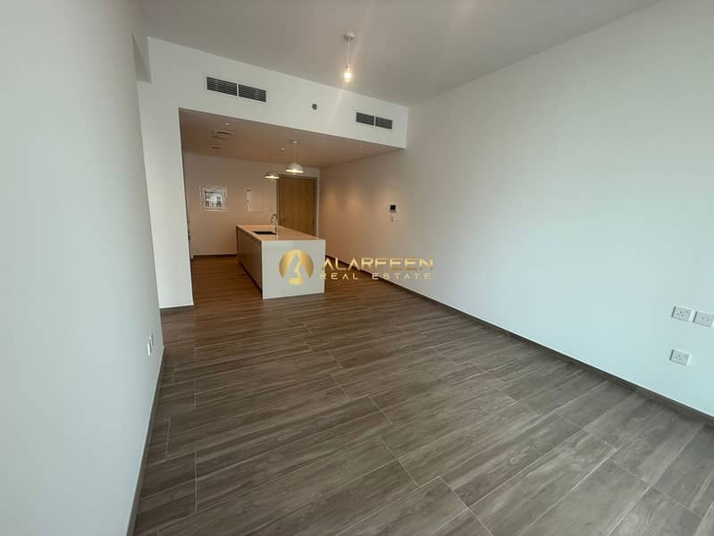 Kitchen Island Layout | Community View | Vacant