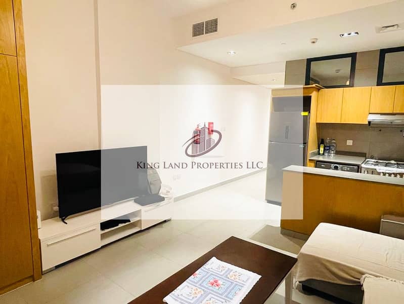 14 a076ce42-1efa-4b85-93a0-38aed3b7f050. jpg