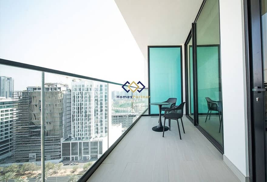3 Balcony. jpeg