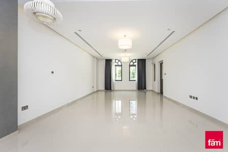 3 Bedroom Flat for Rent in Palm Jumeirah, Dubai - Triplex | Custom Built | Triple Garage