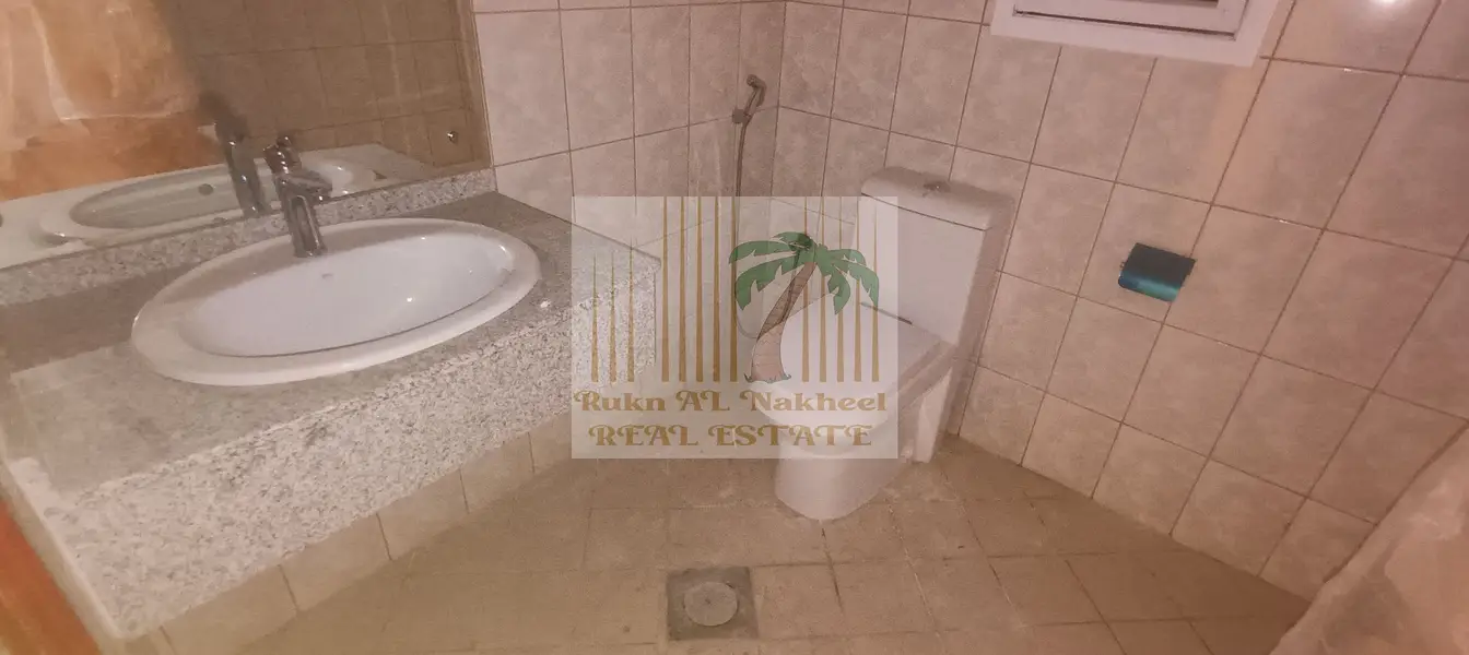 Spacious 3200 Sqft Office | Partitioned Rooms | Pantry & Washroom | 4 Cheques | 90K – pohled 3