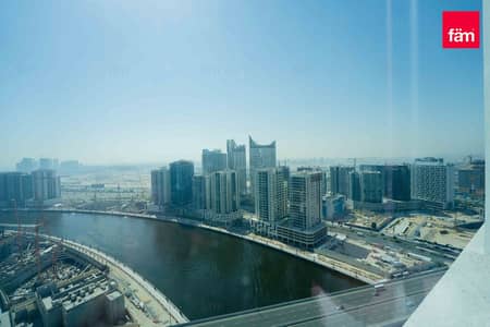 Monolocale in Affitto a Business Bay, Dubai - Appartamento a Business Bay，DAMAC Maison Prive，Damac Maison Prive Tower B, 51888 AED - 14786201