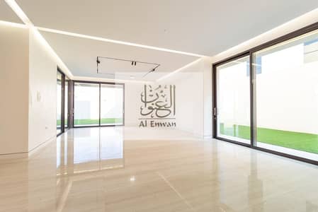 5 Bedroom Villa for Sale in Hoshi, Sharjah - 1000409451. jpg 5 Bedroom Villa for Sale in Hoshi, Sharjah - 1000409451. jpg