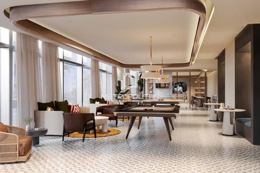 Waterfront Views| Premium Apartment| New to Market - Image 10