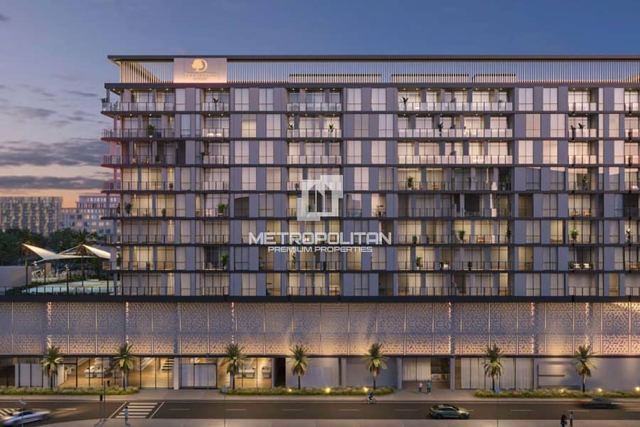 Waterfront Views| Premium Apartment| New to Market - Image 15