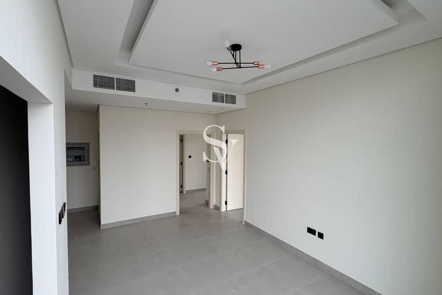 Brand New |High Floor | Large Balcony | Near Metro Brand New |High Floor | Large Balcony | Near Metro